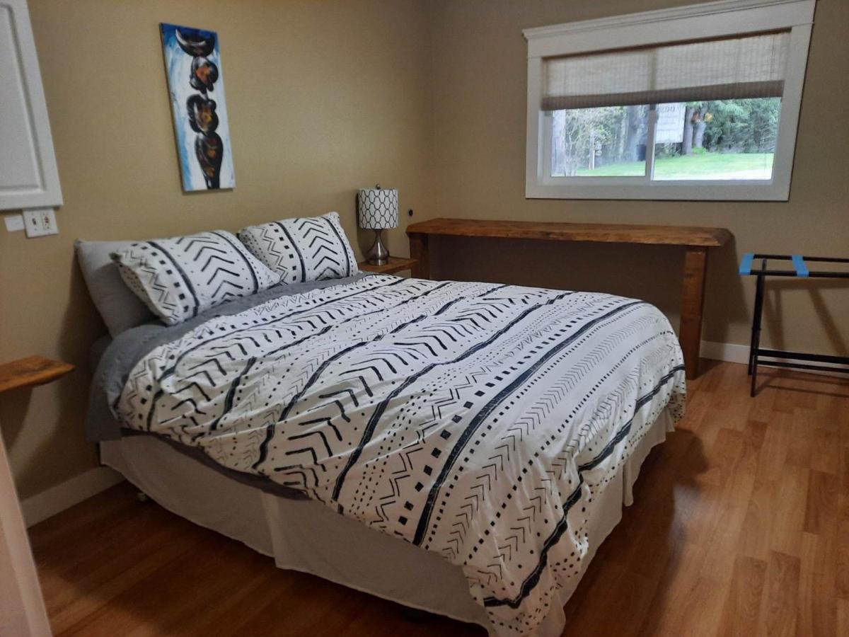 Beaver Hut Bed And Breakfast Port Alberni Exterior foto