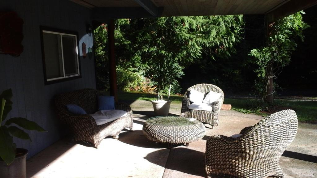 Beaver Hut Bed And Breakfast Port Alberni Exterior foto